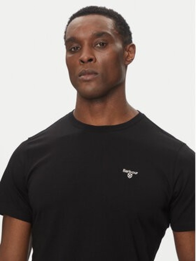 Barbour T-Shirt Essential Sports MTS0331BK31 Czarny Tailored Fit