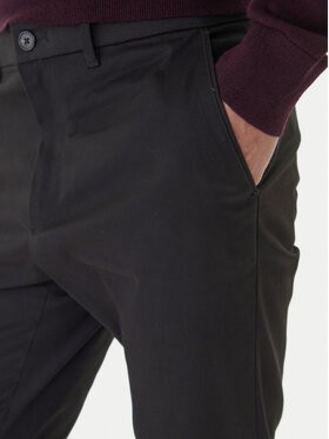 Calvin Klein Chinosy LV04LD613G Czarny Slim Fit