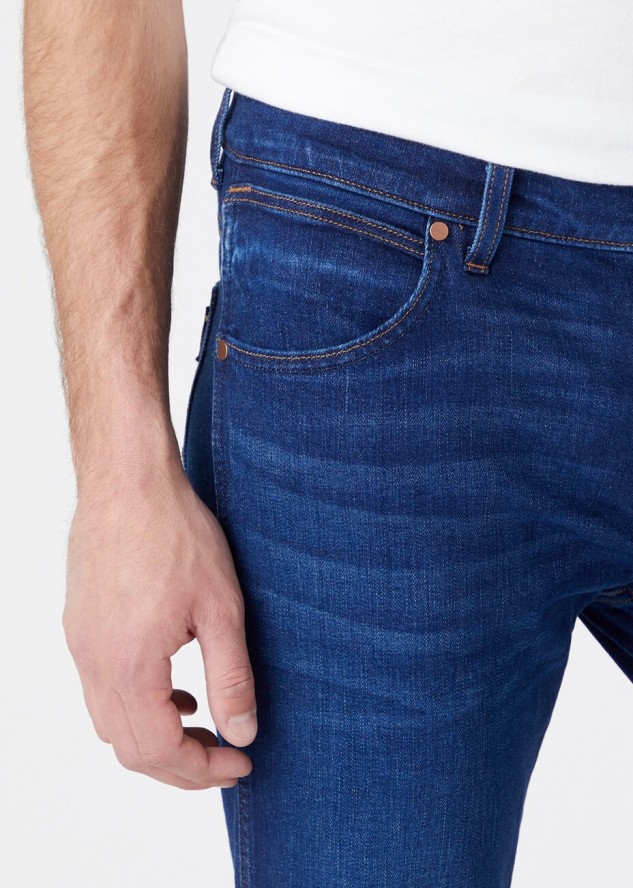 WRANGLER LARSTON MĘSKIE SPODNIE JEANSOWE THE BULLSEYE W18SYI39K 112144772