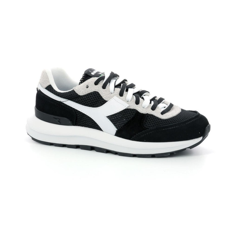Trenerzy Diadora Kmaro