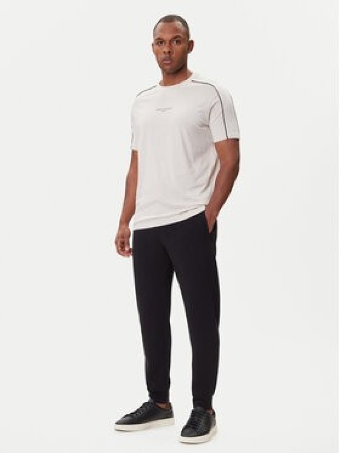 Armani Exchange T-Shirt XM001360 AF10358 U1013 Écru Regular Fit