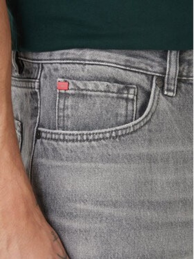 HUGO Szorty jeansowe 50560391 Szary Tapered Fit
