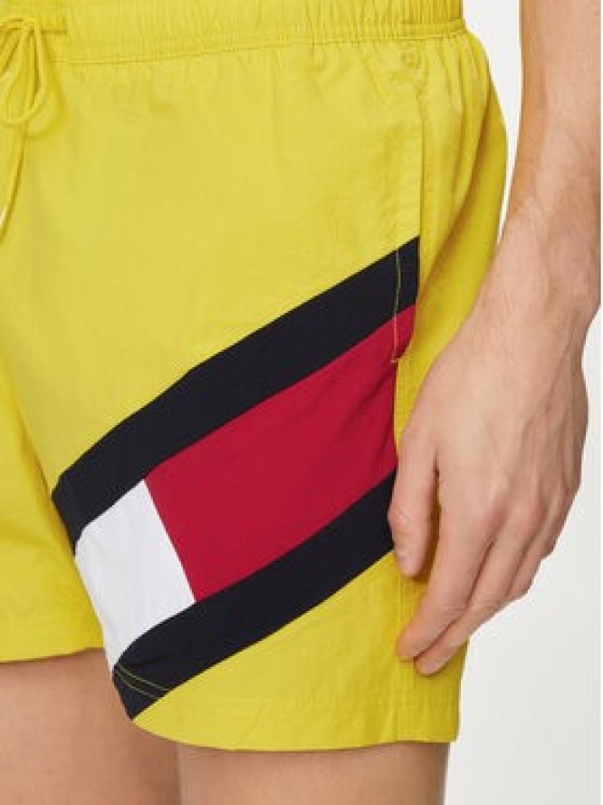 Tommy Hilfiger Szorty kąpielowe UM0UM02048 Żółty Slim Fit