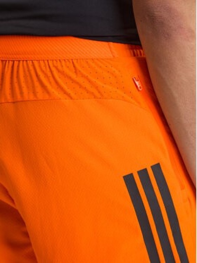 adidas Szorty sportowe D4T PrimeLift 3 Stripes KA1197 Pomarańczowy Regular Fit
