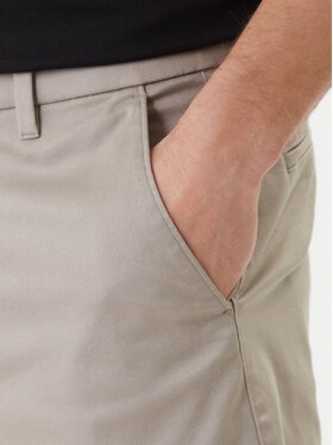 Calvin Klein Szorty materiałowe LV04LB600G Khaki Regular Fit