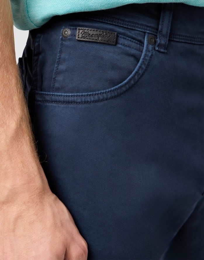 MESKIE SPODNIE WRANGLER TEXAS SLIM DARK NAVY 112362470