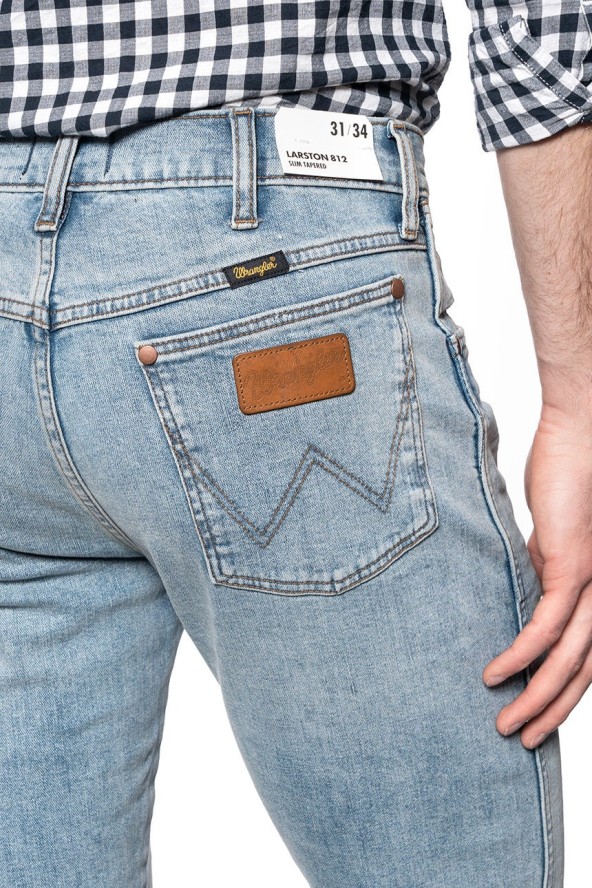 SPODNIE MĘSKIE WRANGLER LARSTON DUSTY LIGHT W18S59308 112127423