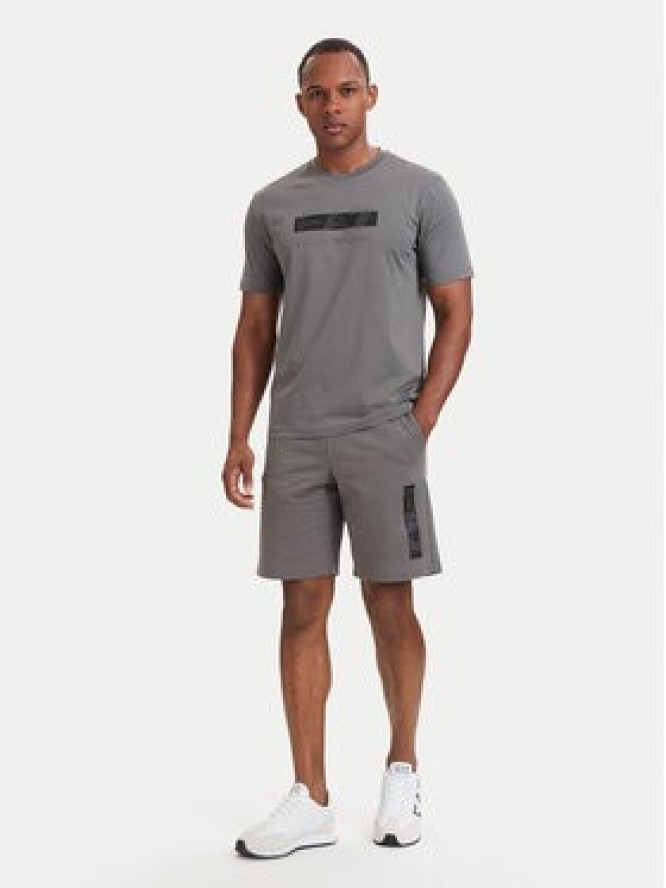 EA7 Emporio Armani Szorty sportowe 7M002421 AF13512 M8011 Szary Slim Fit