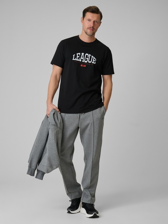 4F T-shirt regular z nadrukiem męski - czarny 3XL