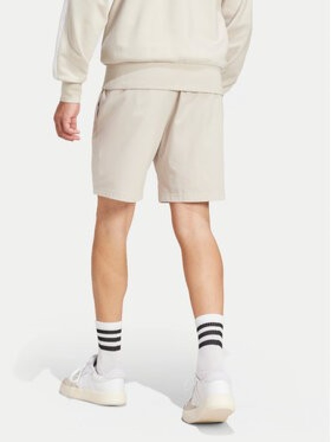 adidas Szorty sportowe Essentials Linear JC9346 Beżowy Regular Fit