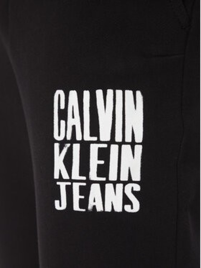 Calvin Klein Jeans Spodnie dresowe Painted J30J327535 Czarny Regular Fit