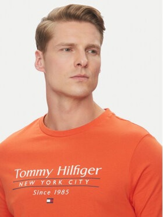 Tommy Hilfiger T-Shirt Center Stack MW0MW38621 Pomarańczowy Regular Fit