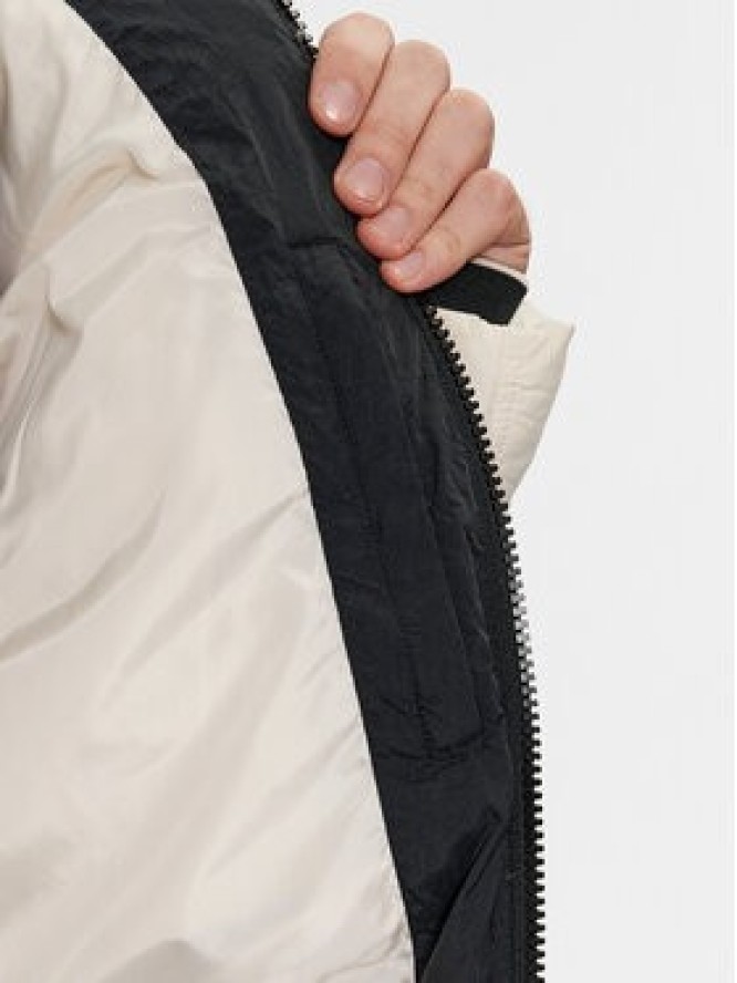 Calvin Klein Kurtka zimowa Crinkle K10K112227 Beżowy Regular Fit