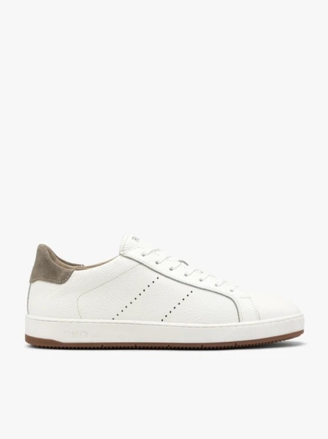 Białe półbuty sportowe na dwukolorowym spodzie