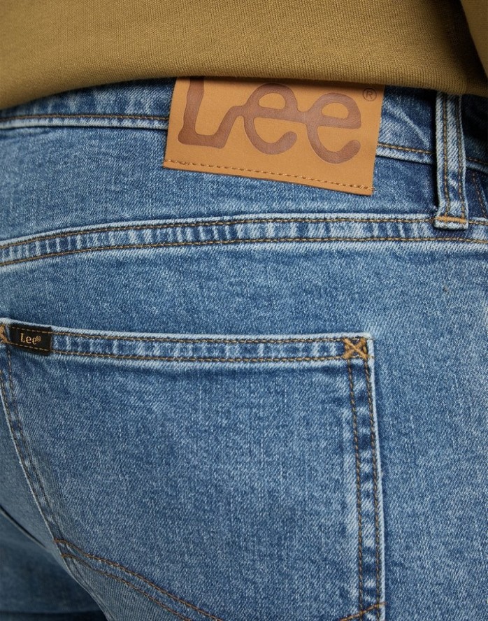 LEE MALONE MĘSKIE SPODNIE JEANSOWE SMOKEY INDIGO L736BKDG 112322022