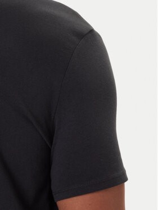 Mustang T-Shirt Austin 1016857 Czarny Regular Fit