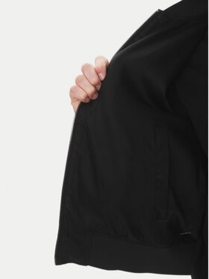 Armani Exchange Kurtka bomber XM000390 AF13170 FC039 Czarny Regular Fit