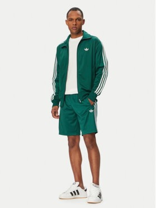 adidas Szorty sportowe Firebird KE1376 Zielony Regular Fit