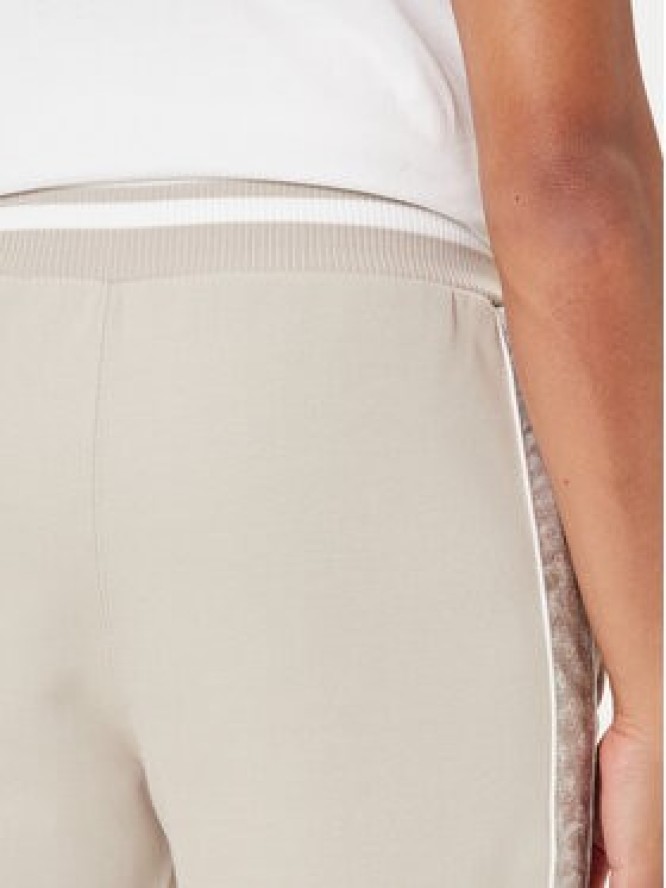 Guess Spodnie dresowe Z5BB18 KB3P2 Beżowy Regular Fit