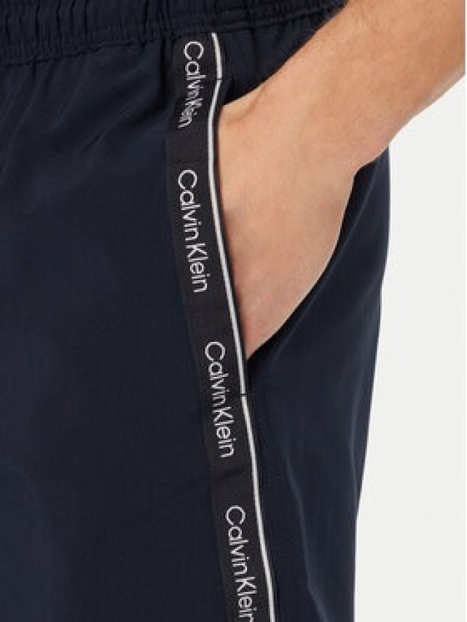 Calvin Klein Swimwear Szorty kąpielowe LV00N61002 Granatowy Regular Fit