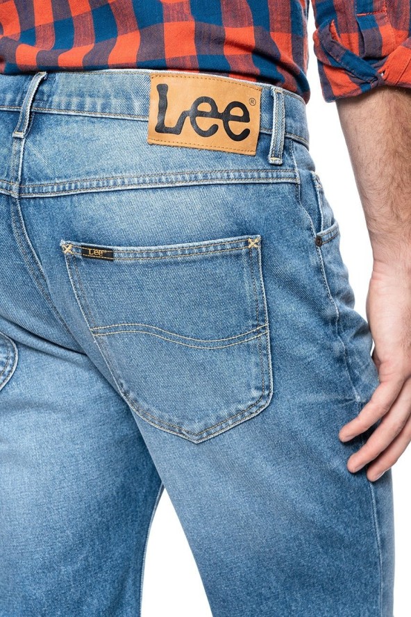 SPODENKI LEE 5 POCKET SHORT WASHED LUTHER L73EGAPE 112120423