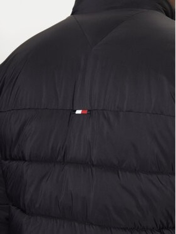 Tommy Hilfiger Kurtka zimowa MW0MW41982 Czarny Regular Fit