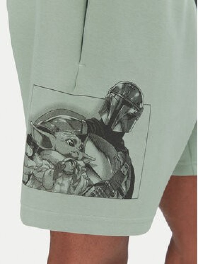 adidas Szorty sportowe Star Wars The Mandalorian™ JI5722 Zielony Regular Fit