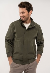 Kurtka przejściowa J-BOTEGA