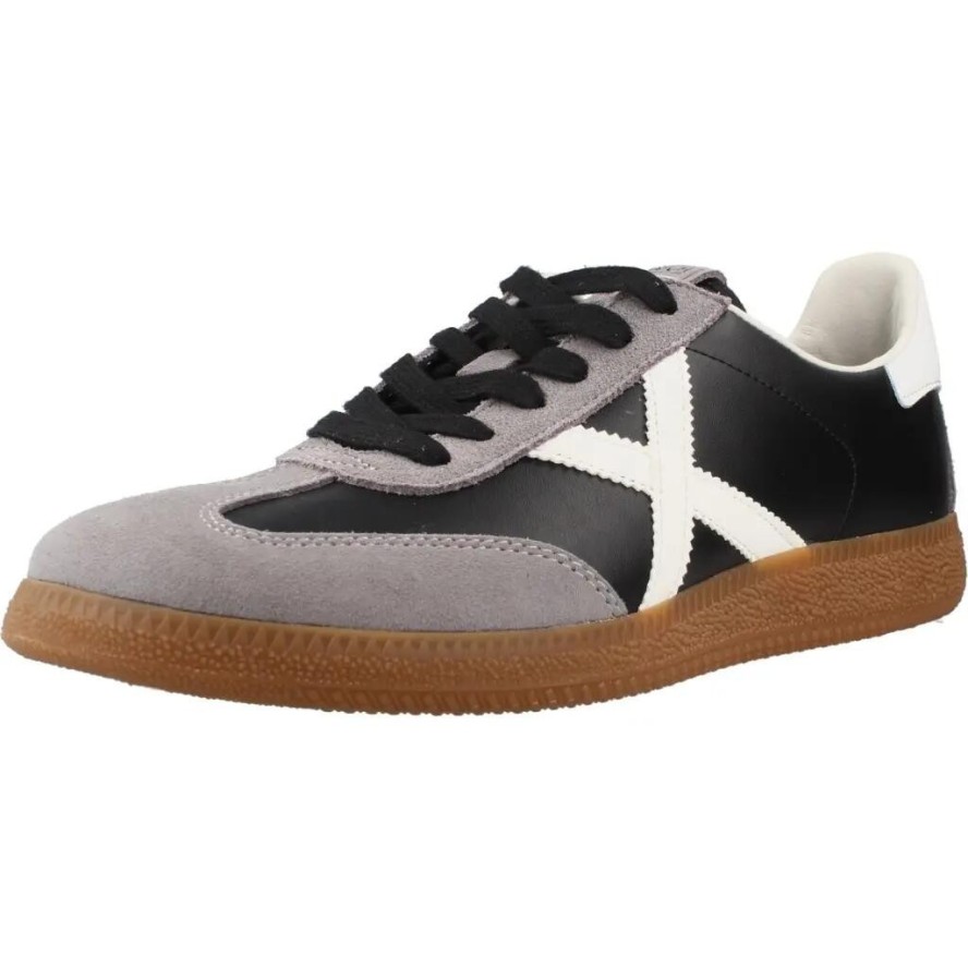 Buty MUNICH 8290163M Czarny