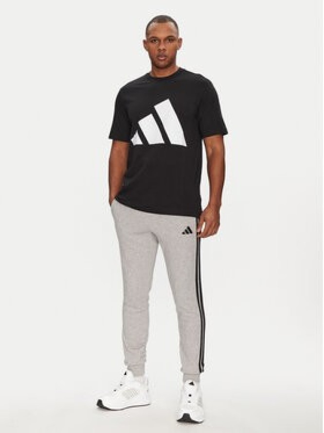 adidas Spodnie dresowe Essential 3-Stripes JE6346 Szary Regular Fit