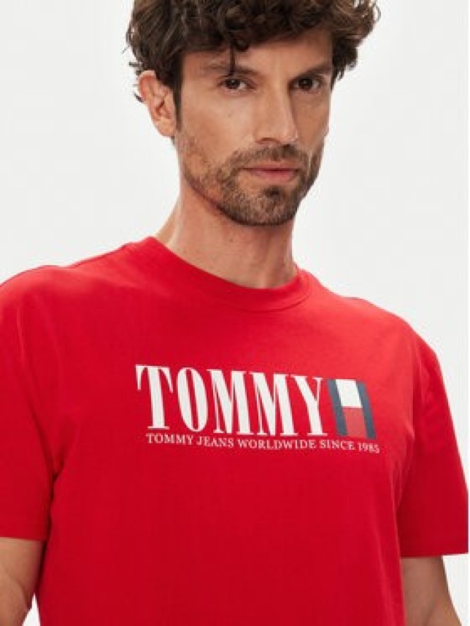 Tommy Jeans T-Shirt Dna Flag DM0DM21941 Czerwony Regular Fit