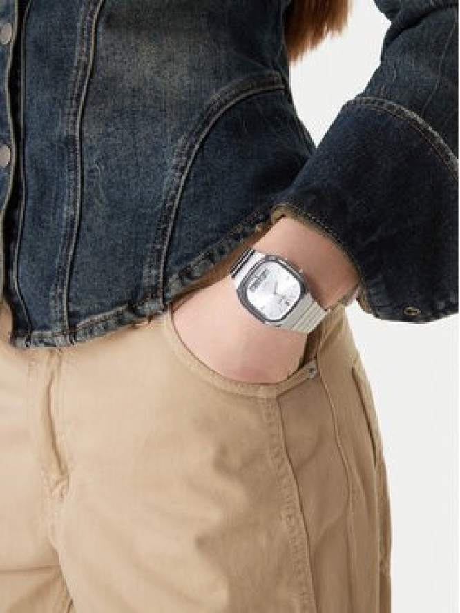 Casio Zegarek AQ-240E-7AEF Srebrny