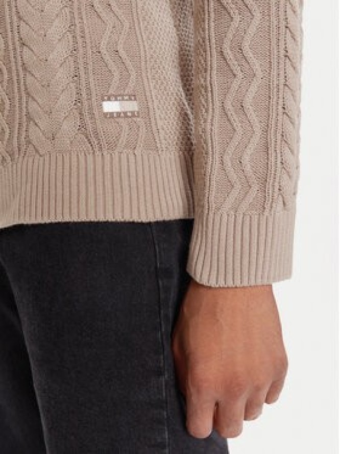 Tommy Jeans Sweter DM0DM22101 Brązowy Regular Fit