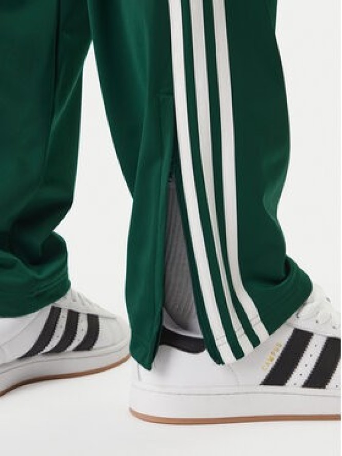 adidas Spodnie dresowe Firebird KD8317 Zielony Loose Fit