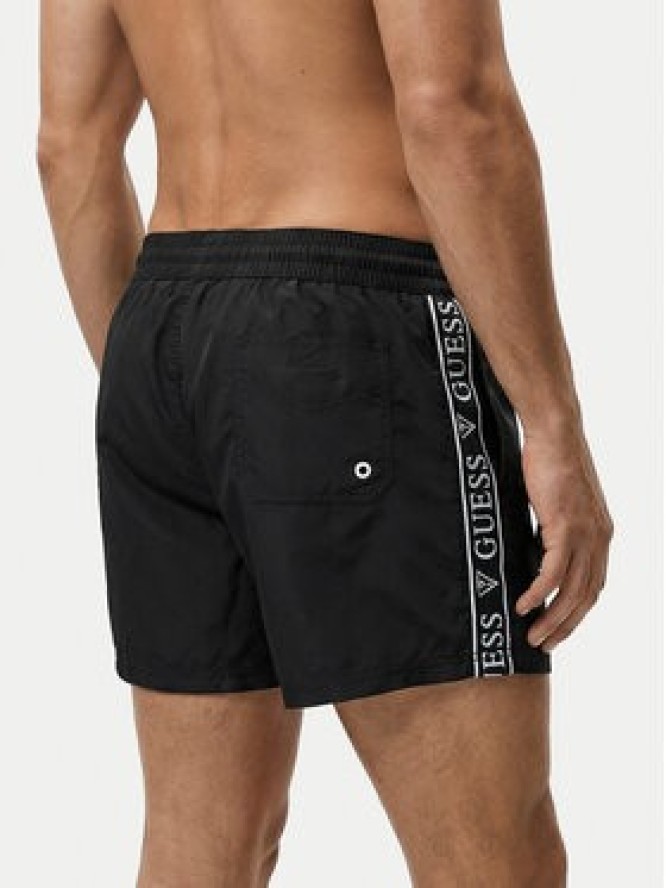 Guess Szorty kąpielowe F6GT00 WN162 Czarny Regular Fit