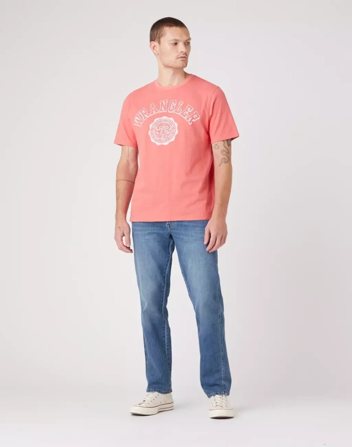 WRANGLER COLLEGIATE TEE MĘSKI T-SHIRT KOSZULKA NADRUK LOGO SPICED CORAL W7E0EJX6Y 112146307