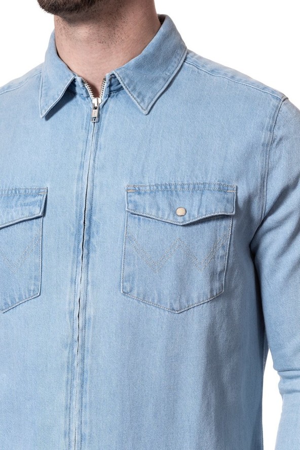 KOSZULA JEANSOWA MĘSKA WRANGLER SHACKET LIGHT INDIGO W5A031D4E 112129921