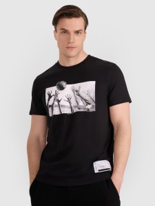 4F T-shirt regular z nadrukiem siatkarskim męski - czarny XL