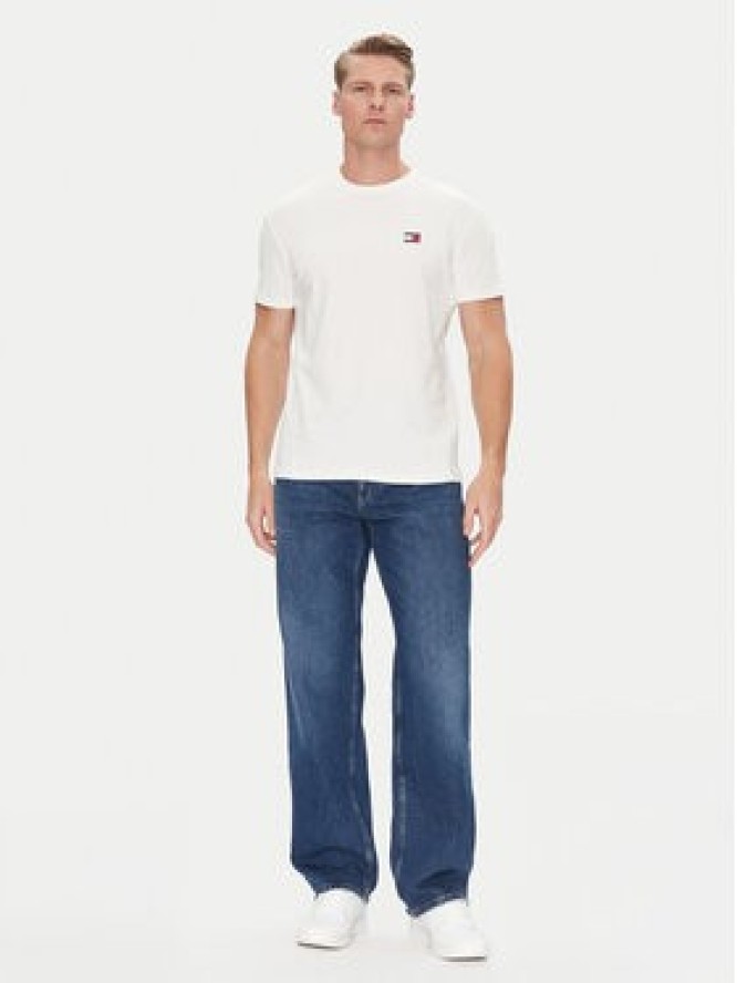 Tommy Jeans T-Shirt Badge DM0DM20322 Biały Regular Fit
