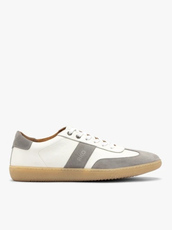 Białe półbuty męskie sznurowane