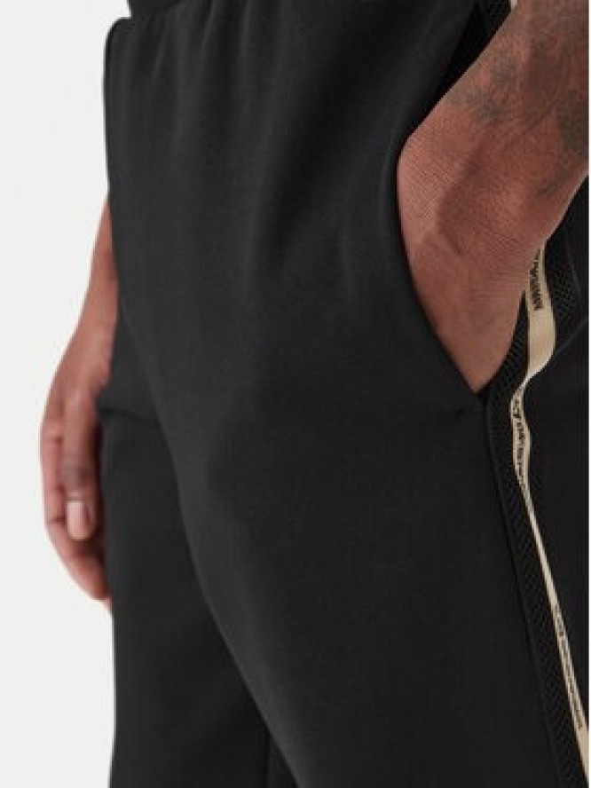 EA7 Emporio Armani Spodnie dresowe 7M001482 AF12660 UC001 Czarny Regular Fit