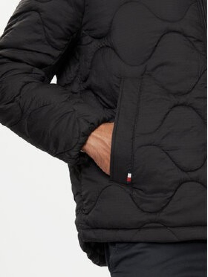 Tommy Hilfiger Kurtka przejściowa MW0MW36585 Czarny Regular Fit