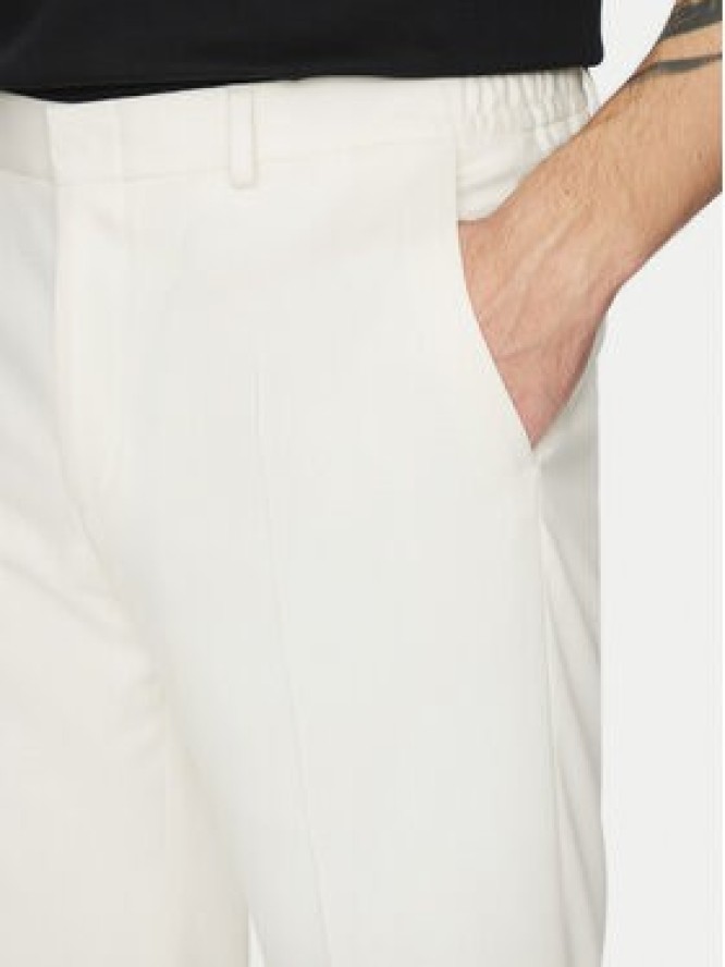 Michael Kors Spodnie garniturowe MK0SP01067 Écru Regular Fit