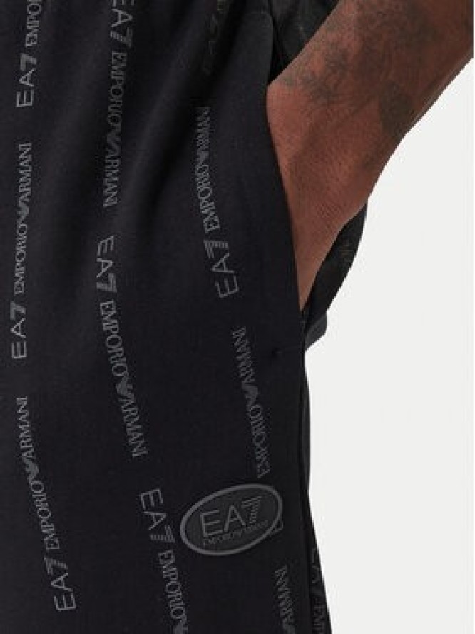 EA7 Emporio Armani Spodnie dresowe 7M001394 AF12660 FC039 Czarny Regular Fit