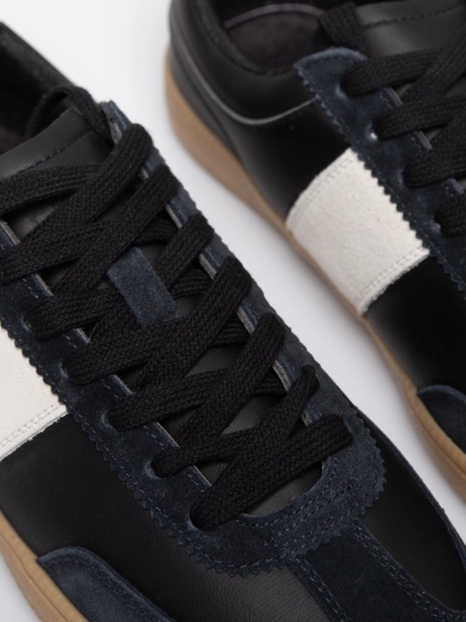 Sneakersy męskie czarne RR174033 906