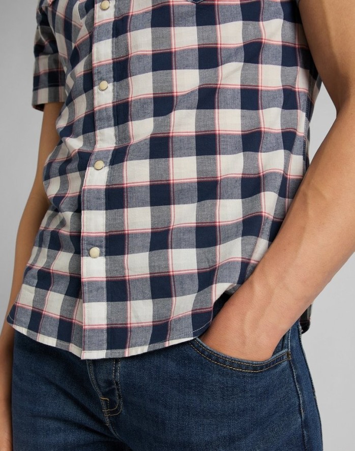 MĘSKA KOSZULA MATERIAŁOWA LEE SS WESTERN NAVY L640KK35 112115279