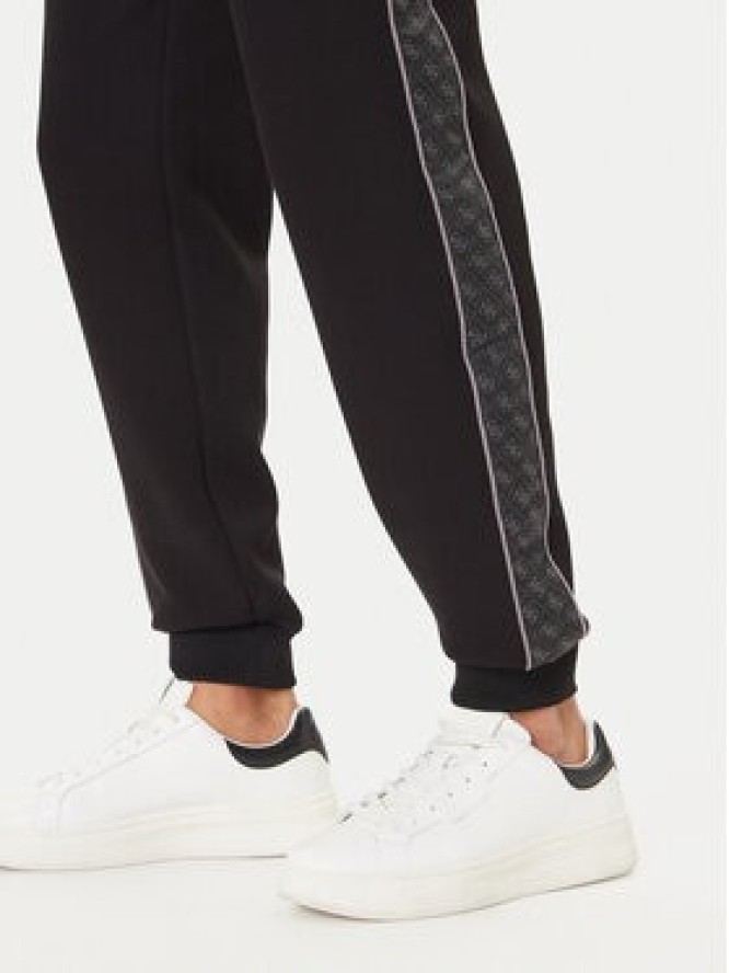 Guess Spodnie dresowe Z5BB18 KB3P2 Czarny Regular Fit