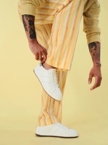 Białe półbuty sportowe na dwukolorowym spodzie