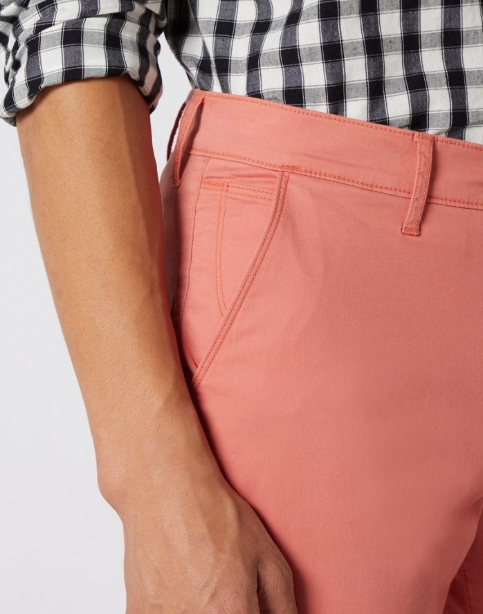 SPODNIE MĘSKIE WRANGLER CHINO CORAL W16LWAR03 112127328