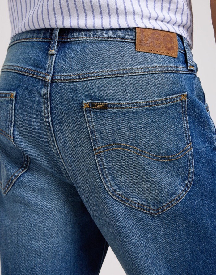 LEE RIDER SHORT MĘSKIE KRÓTKIE SPODENKI JEANSOWE JEANS WARM BREEZE 112349232 L73F016080